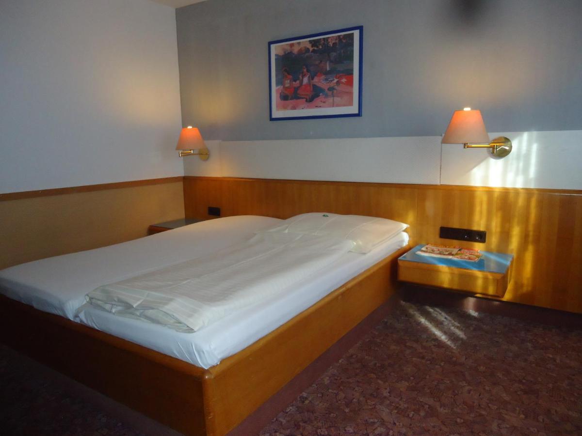 Hotel Enjoyhotel Garni Stuttgart