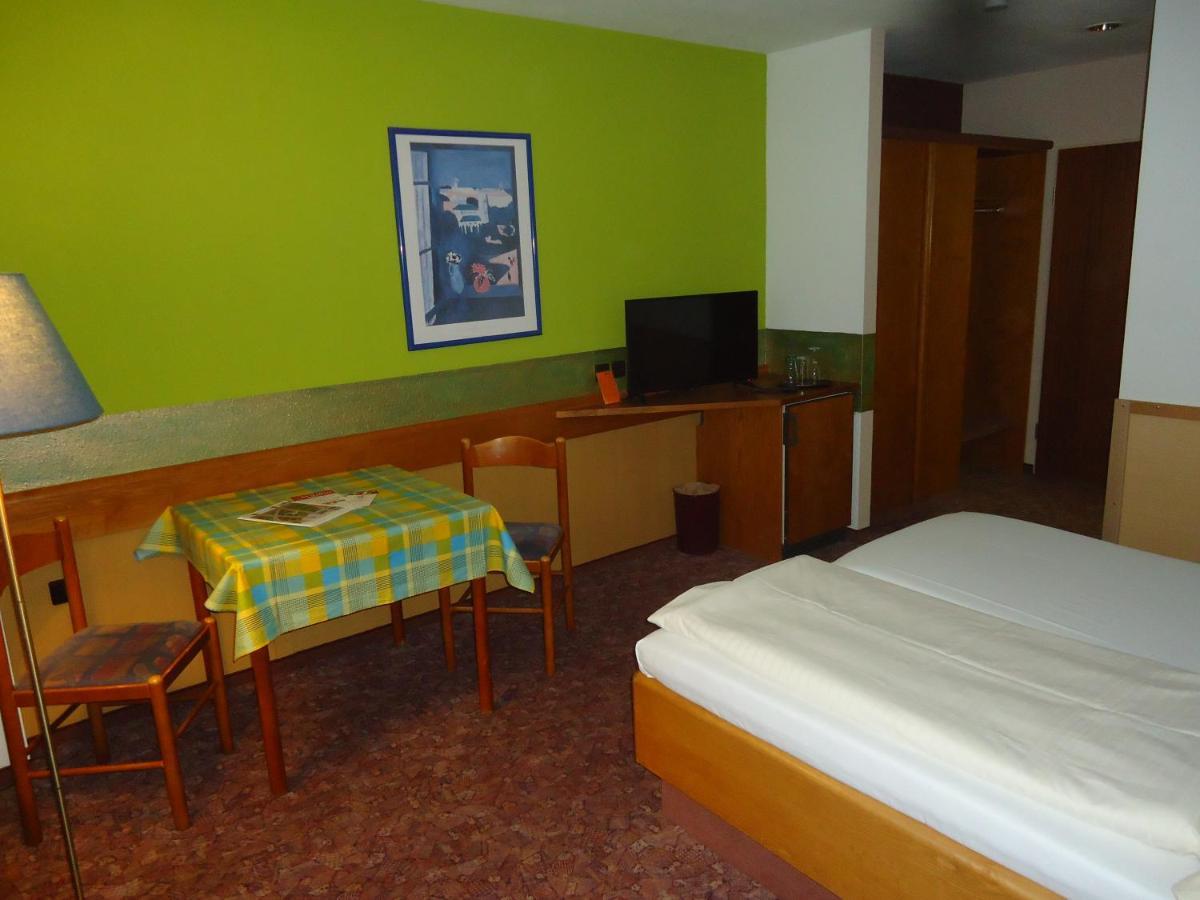 Hotel Enjoyhotel Garni Stuttgart