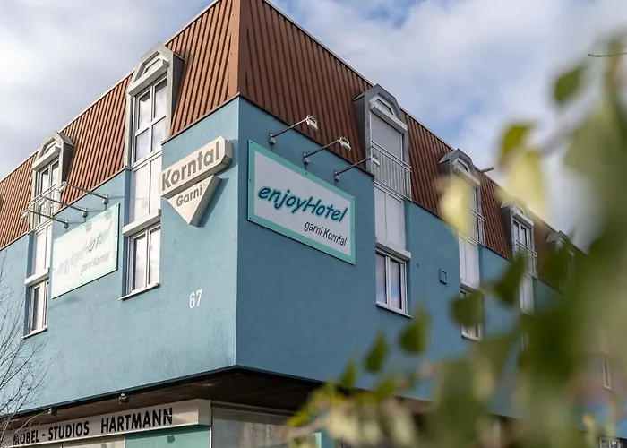 Enjoyhotel Garni Korntal Stuttgart B&B Parkplatz Sprinter Penny