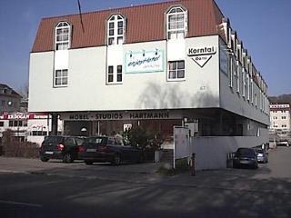 Enjoyhotel Garni Stuttgart Parkplatz Sprinter
